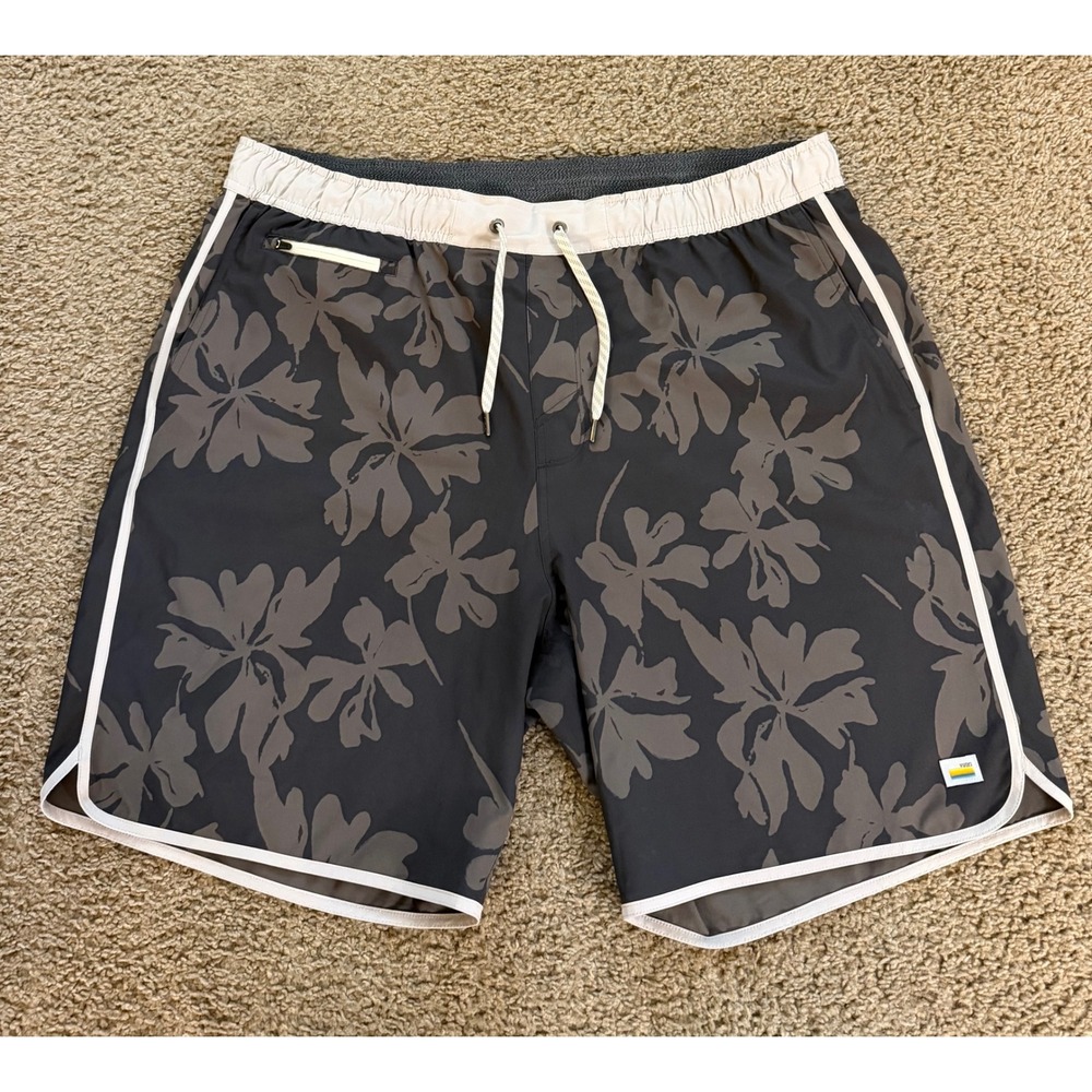 Vuori Cruise Boardshorts Mens XXL Charcoal Grey Floral Swim Trunks V330